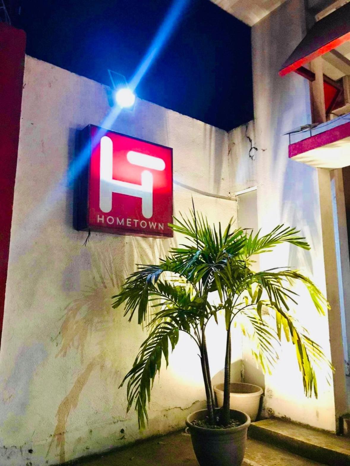 Hometown Hotel - Lacson Bacolod Esterno foto