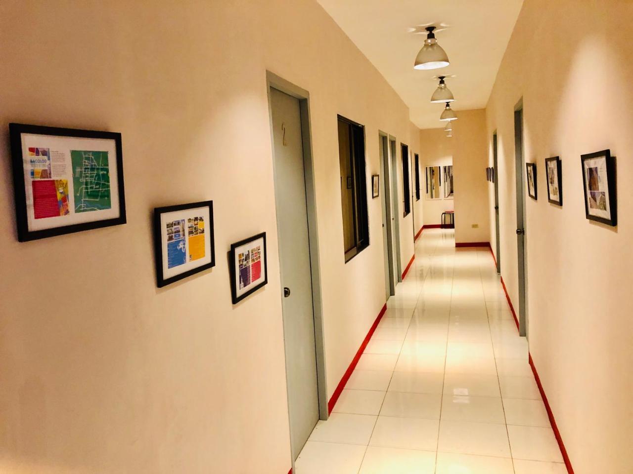 Hometown Hotel - Lacson Bacolod Esterno foto